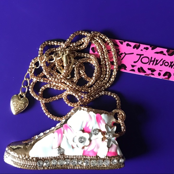 Flowery Diamonte High Top Shoe Necklace. - Picture 7 of 7